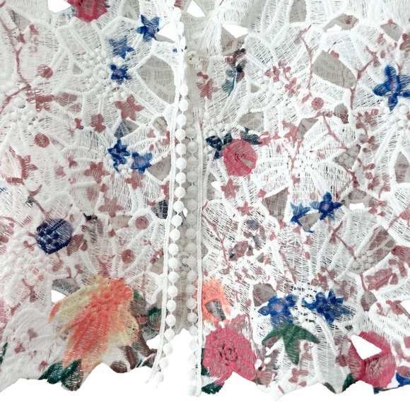 Lace Floral RABBIT RABBIT RABBIT Designs V-Neck One Button Open Front Size Small - Picture 7 of 9